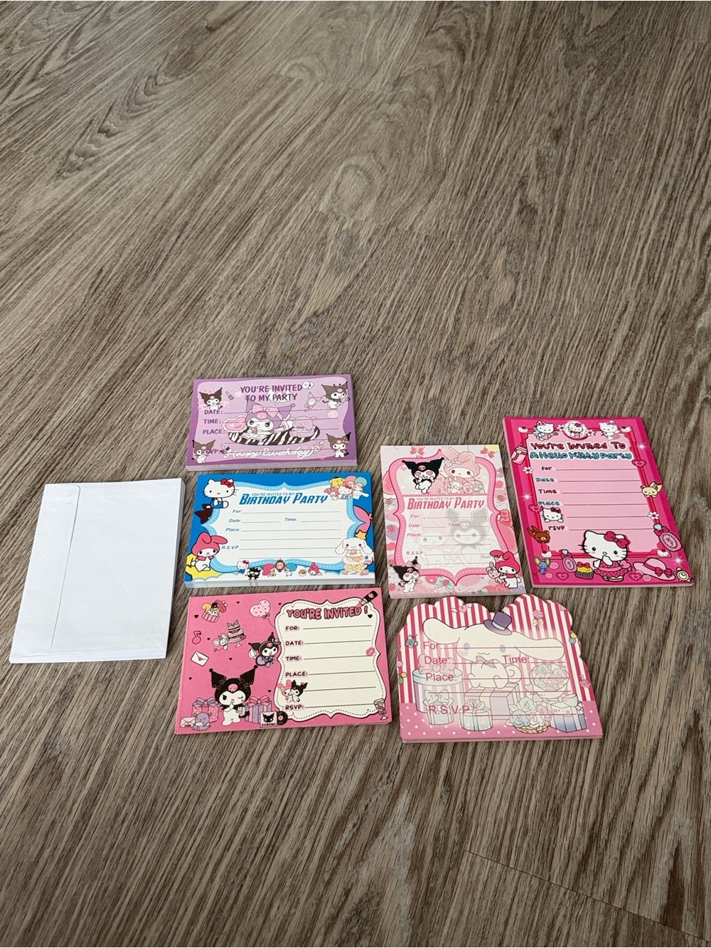Hello Kitty and Friends Assorted Birthday Party Invitation Cards